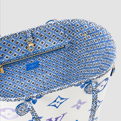 Louis Vuitton By The Pool Neverfull MM M22979